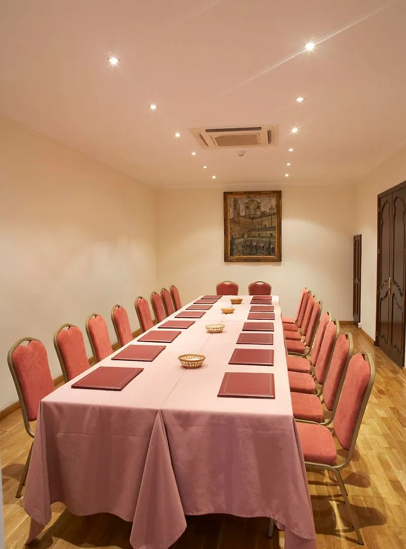 ברצלונה Gaudi Hotel