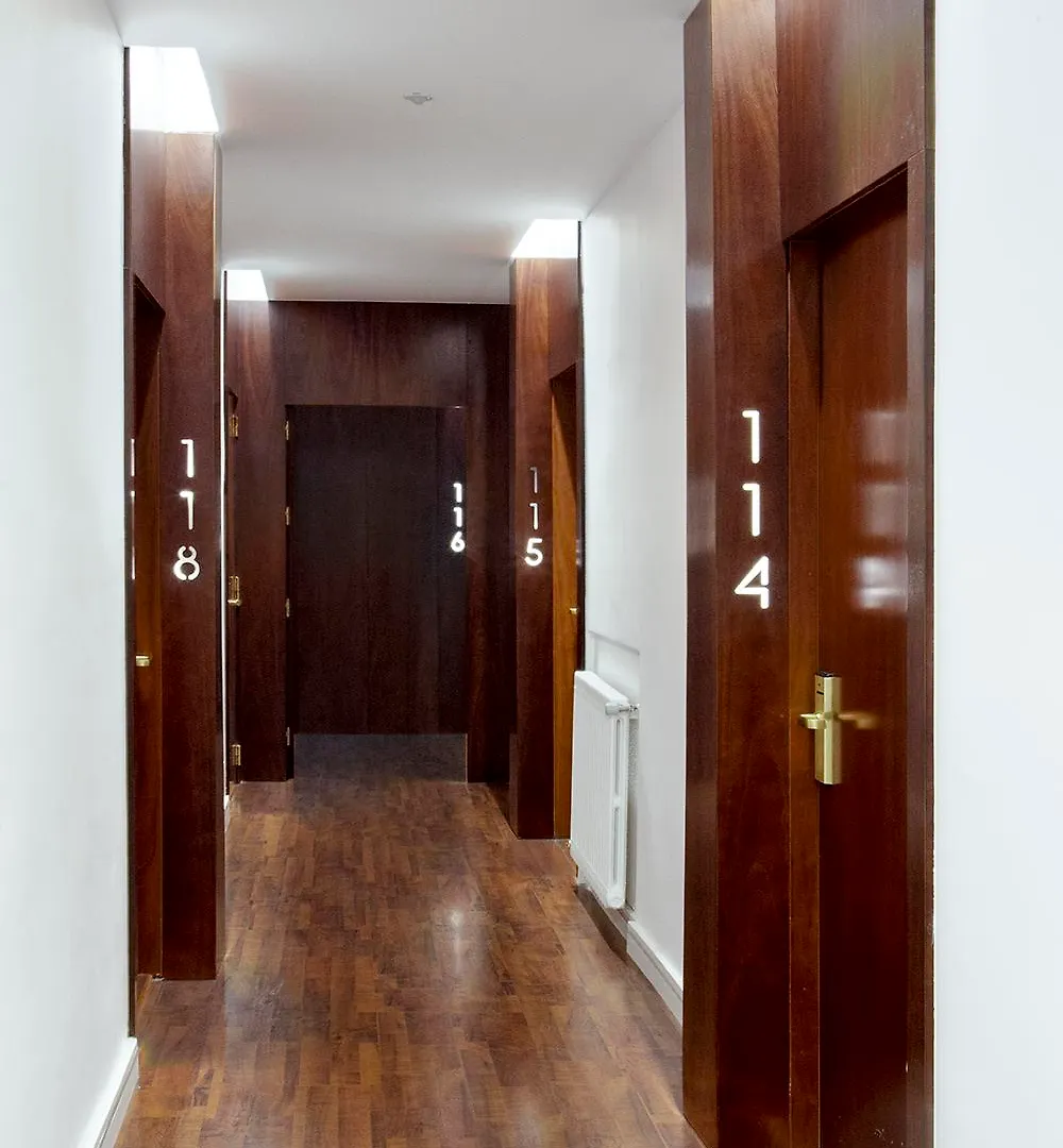 ברצלונה Gaudi Hotel